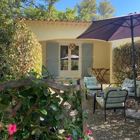 Le Gite Du Diamant Noir Aups Exterior photo