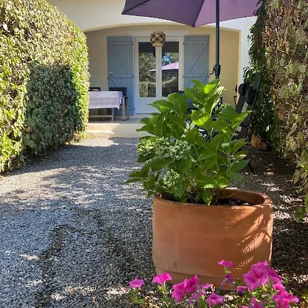 Le Gite Du Diamant Noir Aups Exterior photo